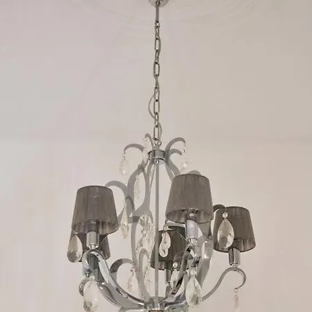 Charming 2-bedroom For An Authentic Experience Apartment